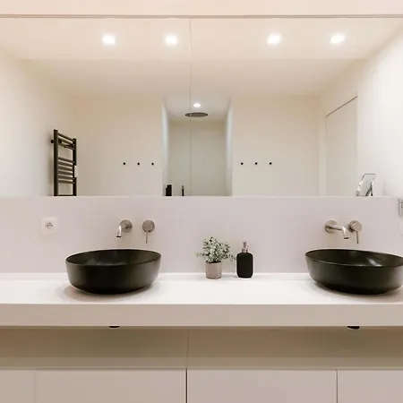 Trendy Dicht Bij De Kust Appartement *