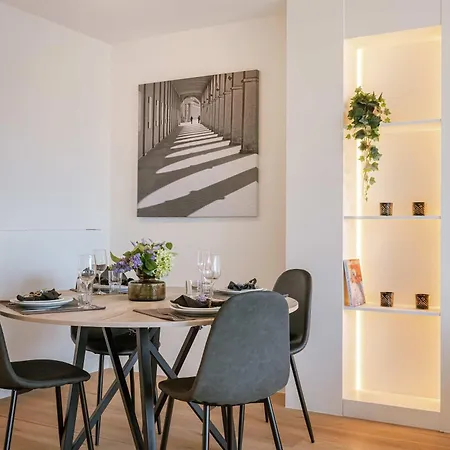 Appartement Trendy Dicht Bij De Kust Ostende